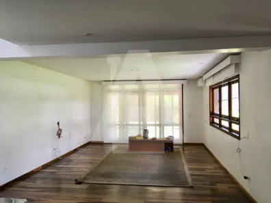 Casa com 4 Quartos à venda, 300m² no Pacaembu, São Paulo