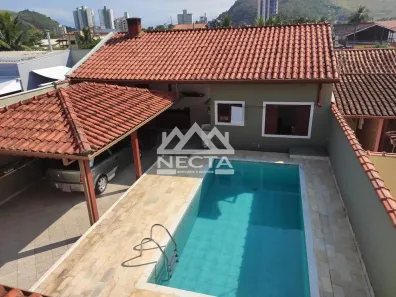 Sobrado com 3 Quartos à venda, 250m² no Vila Atlântica, Caraguatatuba