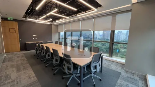 Sala Comercial para alugar, 757m² no Vila Olímpia, São Paulo