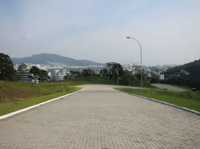 Lote/Terreno com 1 Quarto à venda, 477m² no Itacorubi, Florianópolis