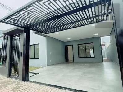 Casa com 3 Quartos à venda, 135m² no Canadá, Cascavel