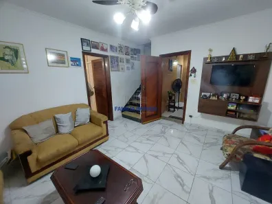 Sobrado com 3 Quartos à venda, 88m² no Encruzilhada, Santos