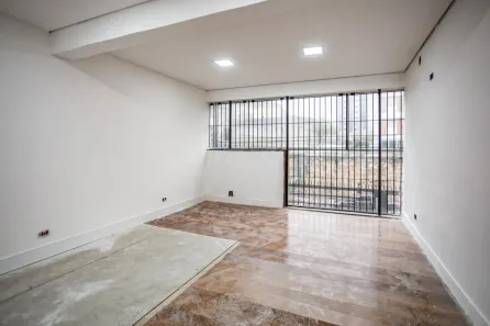 Ponto Comercial para alugar, 240m² no Centro, Osasco