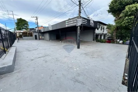 Ponto Comercial para alugar, 100m² no Cachoeirinha, Manaus