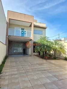 Sobrado com 3 Quartos à venda, 200m² no Jardim Guarujá, Sorocaba