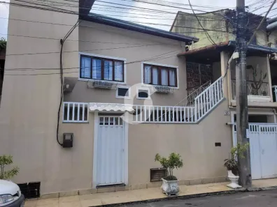 Casa com 3 Quartos à venda, 140m² no Santa Catarina, São Gonçalo
