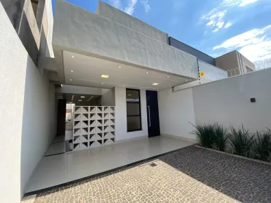 Casa com 3 Quartos à venda, 126m² no Plano Diretor Sul, Palmas
