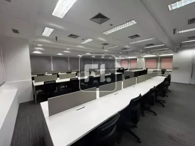 Sala Comercial para alugar, 448m² no Itaim Bibi, São Paulo