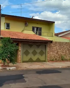 Sobrado com 2 Quartos à venda, 250m² no Jardim Campos Prado, Jaú