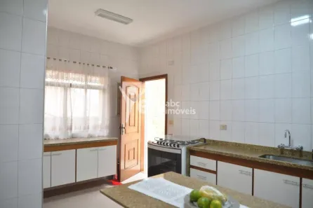 Casa com 3 Quartos à venda, 286m² no Vila Camilópolis, Santo André