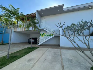 Casa de Condomínio com 3 Quartos à venda, 261m² no Recanto dos Universitários, Rio das Pedras