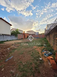 Lote/Terreno à venda, 360m² no Vila Mauricéia, Montes Claros