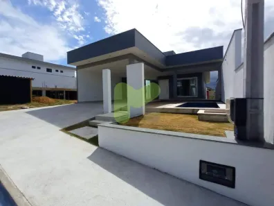 Casa com 3 Quartos à venda, 256m² no Lagoa, Macaé