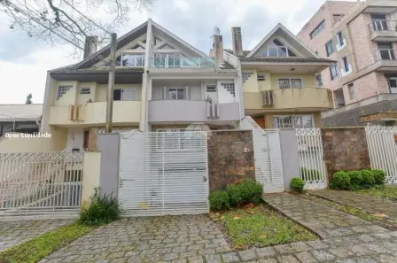 Sobrado com 3 Quartos à venda, 255m² no Juvevê, Curitiba