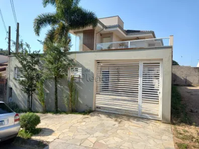 Sobrado com 3 Quartos à venda, 221m² no Loteamento Residencial Nova Itália, Valinhos