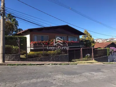 Casa com 3 Quartos à venda, 240m² no Jardim dos Estados, Poços de Caldas