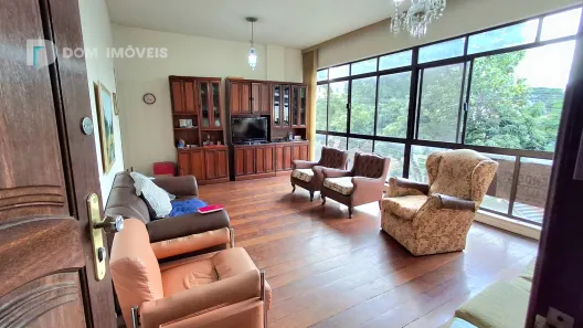 Apartamento com 3 Quartos à venda, 160m² no Centro, Juiz de Fora