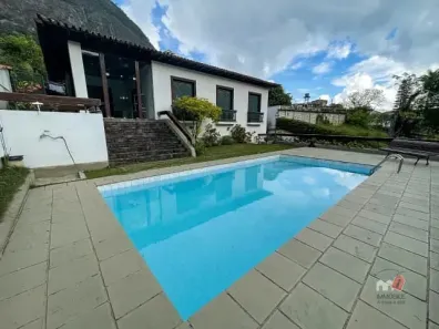 Casa com 4 Quartos à venda, 277m² no Quitandinha, Petrópolis