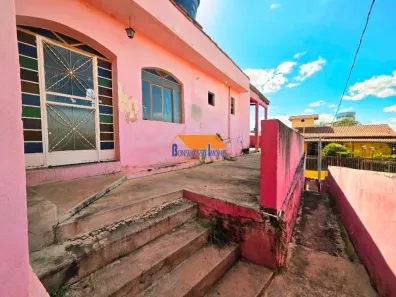 Casa com 2 Quartos à venda, 200m² no Cachoeirinha, Belo Horizonte
