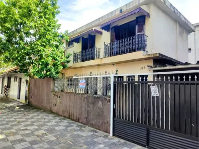 Sobrado com 2 Quartos à venda, 138m² no Embaré, Santos