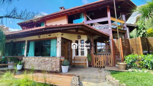 Casa com 4 Quartos à venda, 316m² no Braunes, Nova Friburgo
