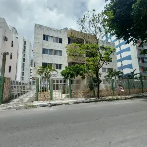 Apartamento para comprar com 120 m², 3 quartos, 2 banheiros, 1 vaga em  Costa Azul, Salvador