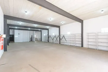 Galpão/Depósito/Armazém à venda, 500m² no Jardim Canadá, Nova Lima