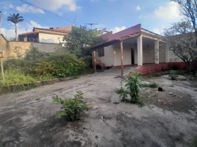 Lote/Terreno com 1 Quarto à venda, 360m² no Água Branca, Contagem