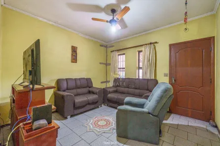 Casa com 3 Quartos à venda, 270m² no Vila Santana, Valinhos
