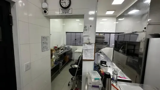 Ponto Comercial para alugar, 250m² no Cidade Jardim, Uberlândia