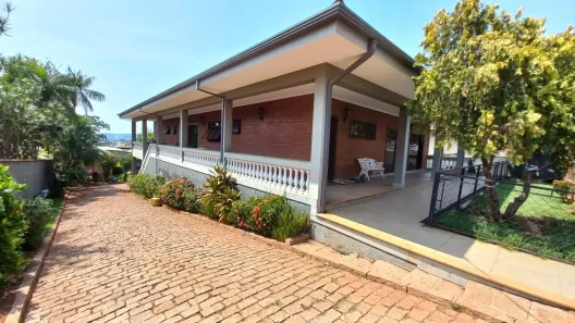 Casa com 4 Quartos para alugar, 450m² no Parque Rural Fazenda Santa Cândida, Campinas
