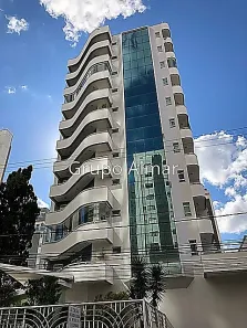 Apartamento com 3 Quartos para alugar, 206m² no Centro, Juiz de Fora