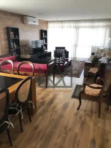 Apartamento com 3 Quartos para alugar, 135m² no Agronômica, Florianópolis