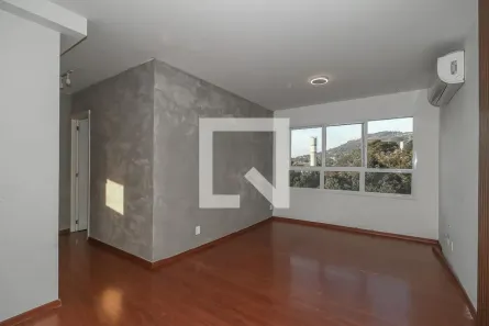 Apartamento com 2 Quartos à venda, 75m² no Jardim Carvalho, Porto Alegre