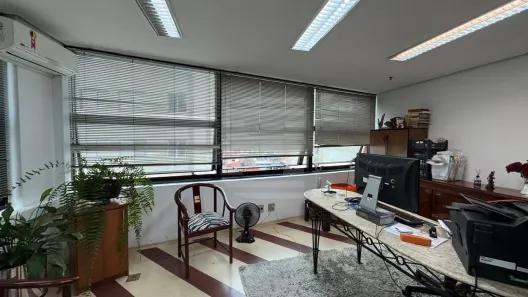 Sala Comercial à venda, 85m² no Centro, Campinas