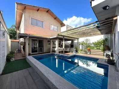 Casa de Condomínio com 3 Quartos à venda, 245m² no Jardim Colibri, Cotia