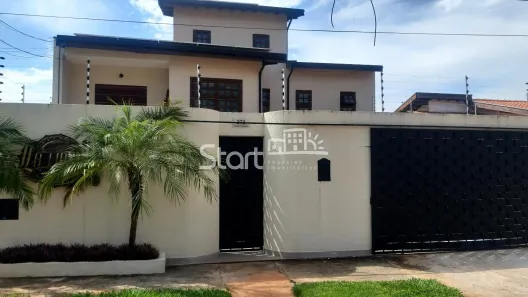 Casa com 3 Quartos à venda, 328m² no Vila Brandina, Campinas
