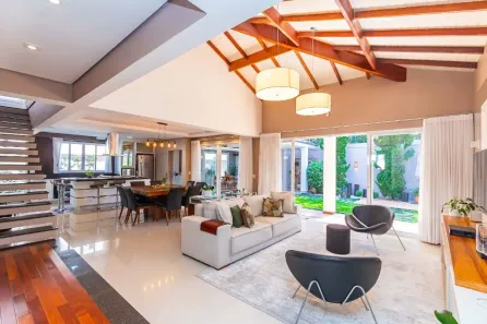 Casa de Condomínio com 3 Quartos à venda, 380m² no Campo Comprido, Curitiba