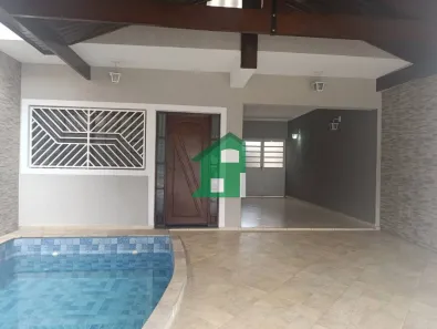 Sobrado com 3 Quartos à venda, 210m² no Borda da Mata, Caçapava