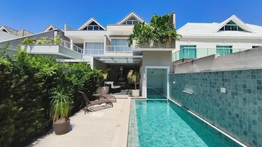 Casa de Condomínio com 4 Quartos à venda, 370m² no Barra da Tijuca, Rio de Janeiro