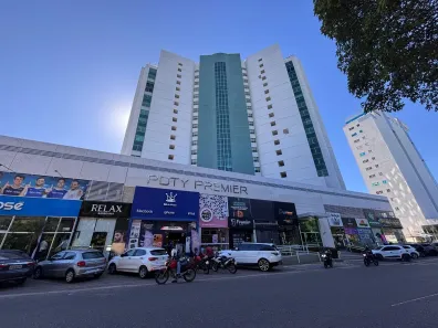 Sala Comercial à venda, 30m² no Jóquei, Teresina