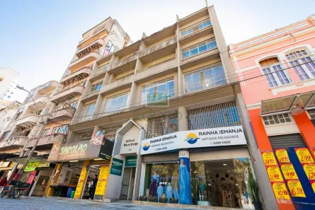 Sala Comercial com 1 Quarto para alugar, 100m² no Centro, Curitiba