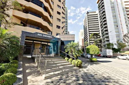 Apartamento com 4 Quartos à venda, 302m² no Batel, Curitiba