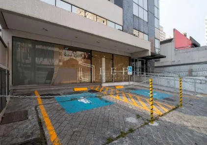 Sala Comercial para alugar, 364m² no Indianópolis, São Paulo