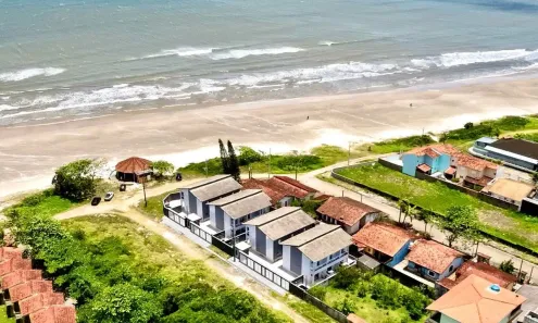 Casa com 2 Quartos à venda, 130m² no Marrocos, Itanhaém