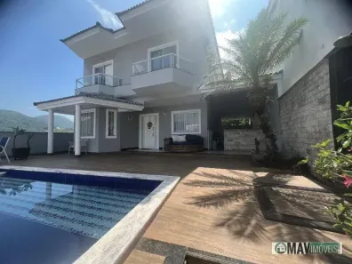 Casa de Condomínio com 3 Quartos à venda, 254m² no Taquara, Rio de Janeiro
