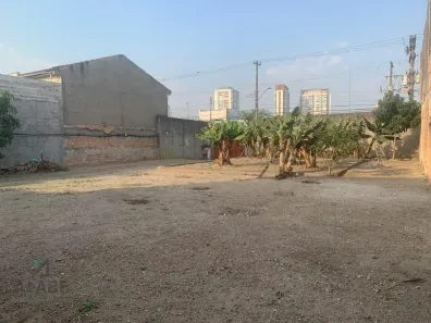 Lote/Terreno à venda, 677m² no Santo Amaro, São Paulo