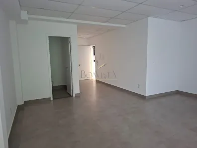 Sala Comercial para alugar, 49m² no Jardim do Lago, Bragança Paulista