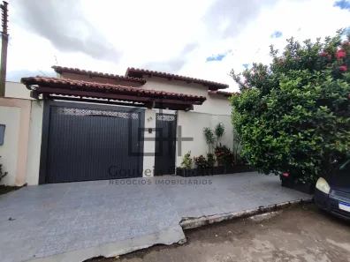 Casa com 4 Quartos à venda, 350m² no Jundiaí, Anápolis