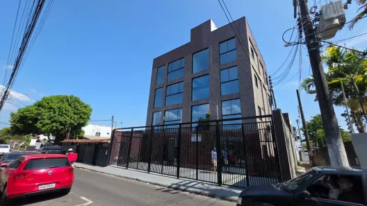 Prédio Comercial para alugar, 498m² no Parque 10 de Novembro, Manaus
